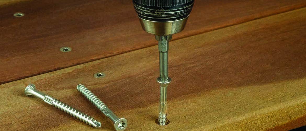 Choosing the Correct Decking Screw